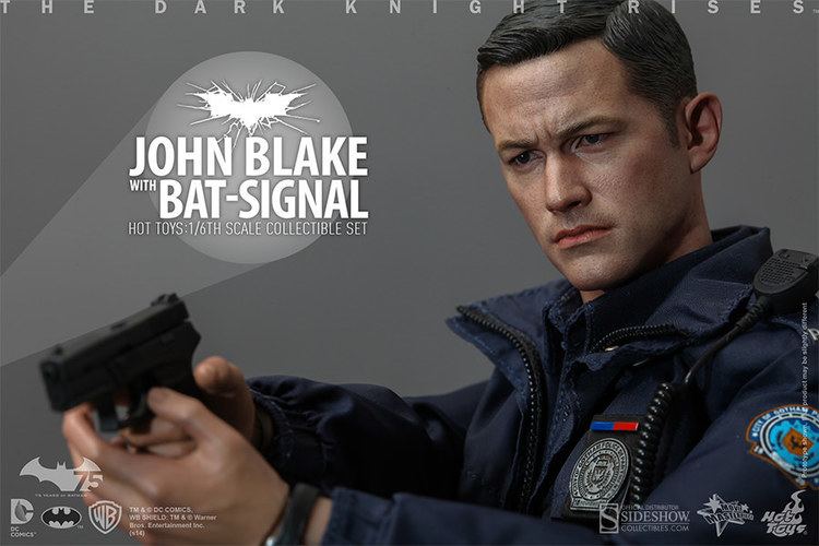 John Blake (soldier) Hot Toys Batman John Blake with BatSignal Collectible Set by Hot