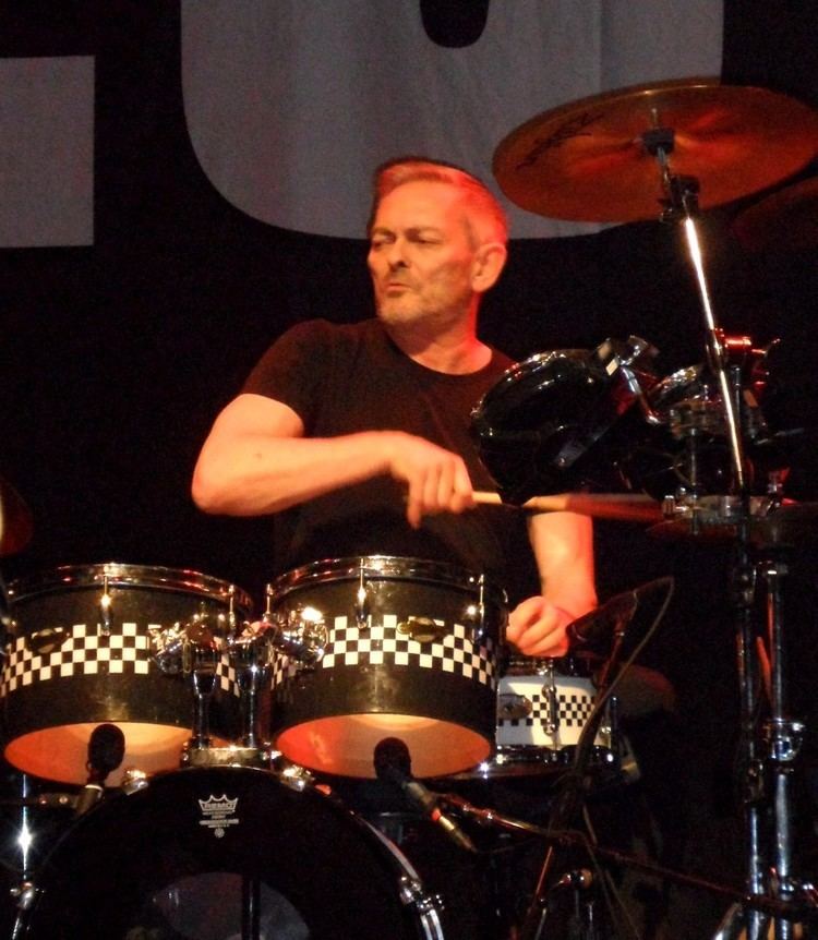 John Bradbury (drummer) httpsuploadwikimediaorgwikipediacommons44