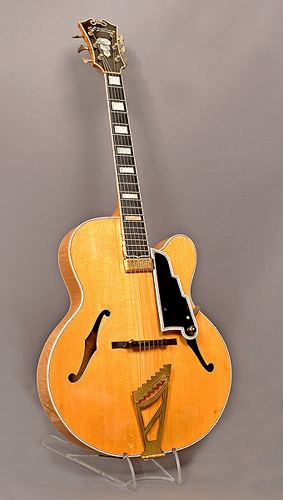 John D'Angelico Guitar by John D39Angelico New York 1947