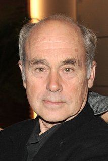 John Dunsworth iamediaimdbcomimagesMMV5BMTc0MzA1NTExMl5BMl5