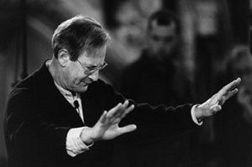 John Eliot Gardiner John Eliot Gardiner Conductor Short Biography