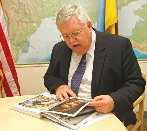John F. Tefft We see Ukraine39s future in Europe The Day newspaper