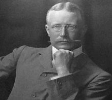 John Gordon Lorimer (1870-1914) httpsuploadwikimediaorgwikipediacommonsthu