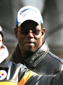 John Mitchell (American football coach) httpsuploadwikimediaorgwikipediacommonsthu