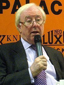 John O'Sullivan (columnist) httpsuploadwikimediaorgwikipediacommonsthu