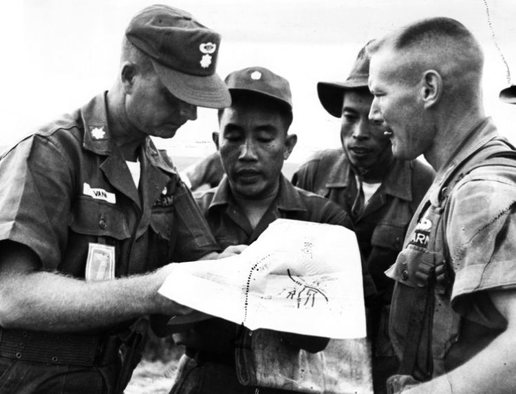 John Paul Vann John Paul Vann plots strategy in Vietnam 1962 Archive