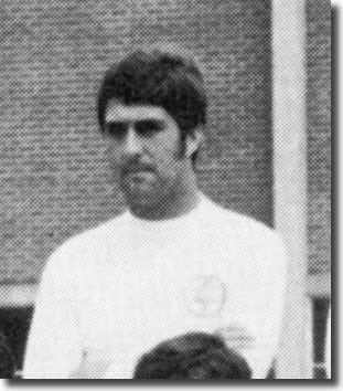 John Saunders (footballer) The Definitive History of Leeds United Players John Saunders 197172