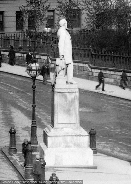 John Skirrow Wright Birmingham John Skirrow Wright Statue 1896 Francis Frith