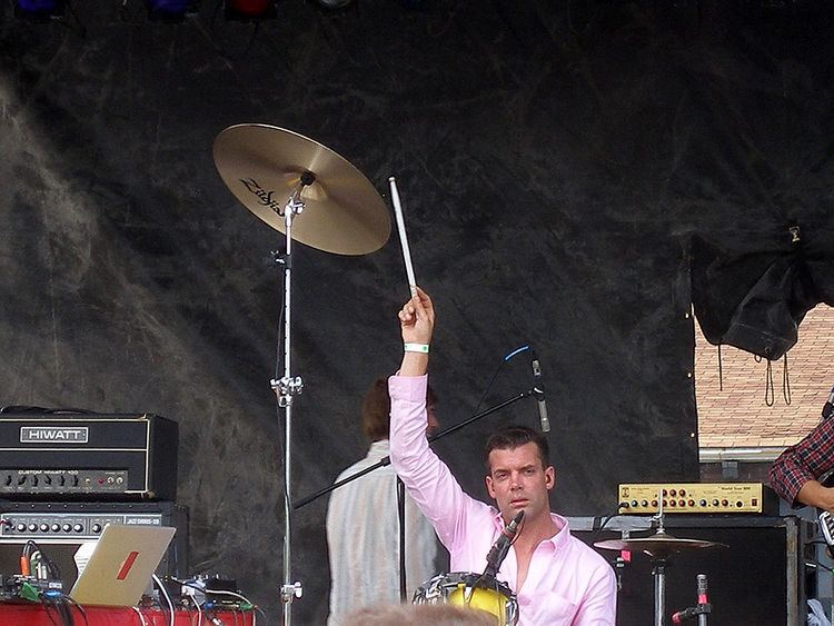 John Stanier (drummer) httpsuploadwikimediaorgwikipediacommonsthu