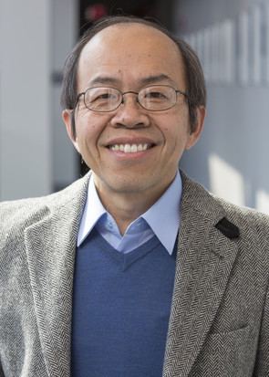 John Yen John Yen awarded 2015 Graduate Faculty Teaching Award Penn State