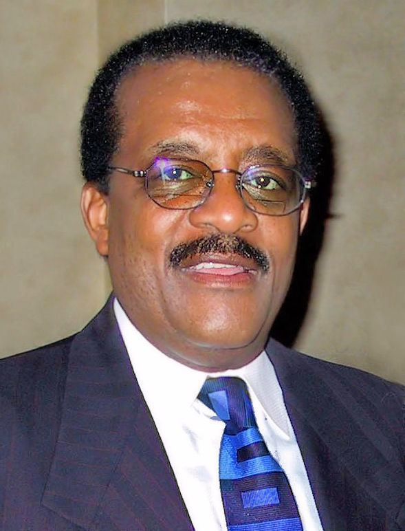 Johnnie Cochran httpsuploadwikimediaorgwikipediacommonsdd