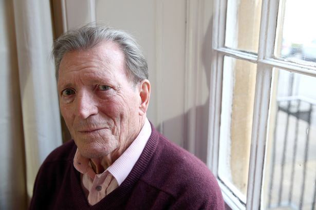 Johnny Briggs (actor) Corrie actor Johnny Briggs daughter and granddaughter BANNED from