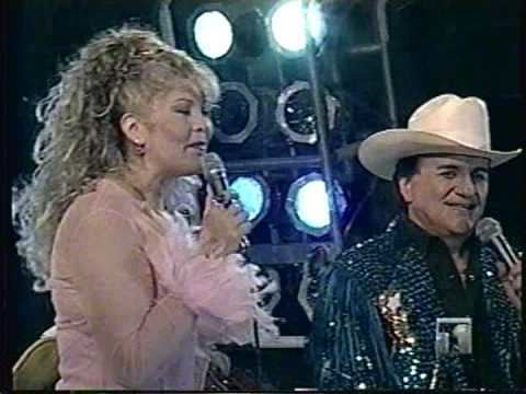 Johnny Canales Elsa Garcia on the Johnny Canales show YouTube