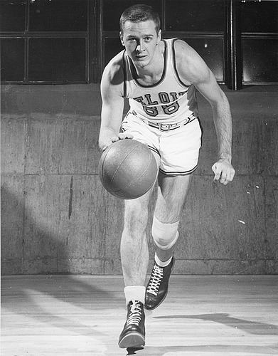 Johnny Orr (basketball, born 1927) Beloit College Magazine In Remembrance Johnny Orr49