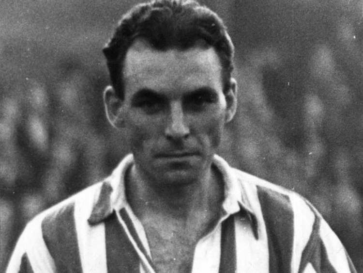 Johnny Paton Johnny Paton Energetic leftwinger believed to be the oldest