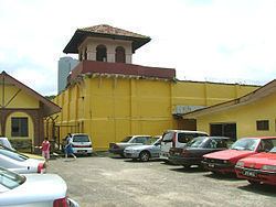 Johor Bahru Prison httpsuploadwikimediaorgwikipediacommonsthu