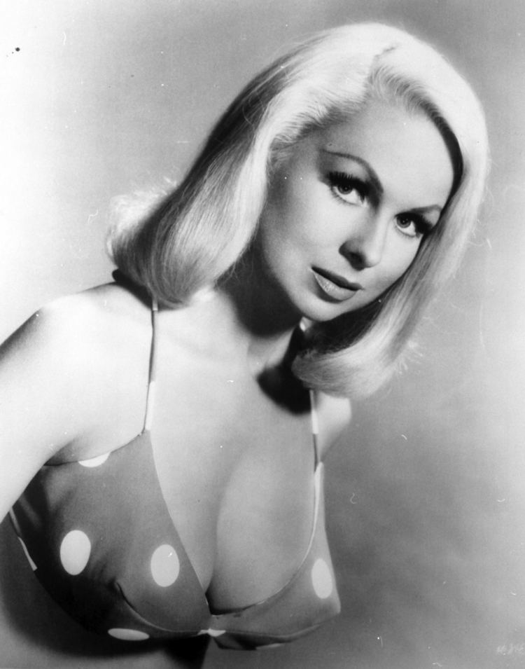 Joi Lansing JOI LANSING WALLPAPERS FREE Wallpapers amp Background images