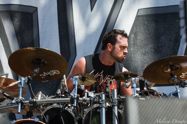 Jon Dette Evans Drumheads Artist Detail Jon Dette