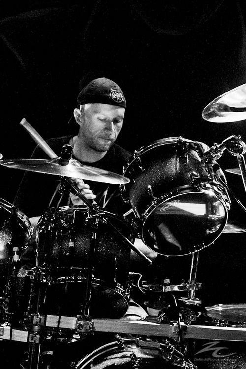 Jon Larsen (Danish musician) Jon Larsen Volbeat I like Pinterest Drums Drummers and