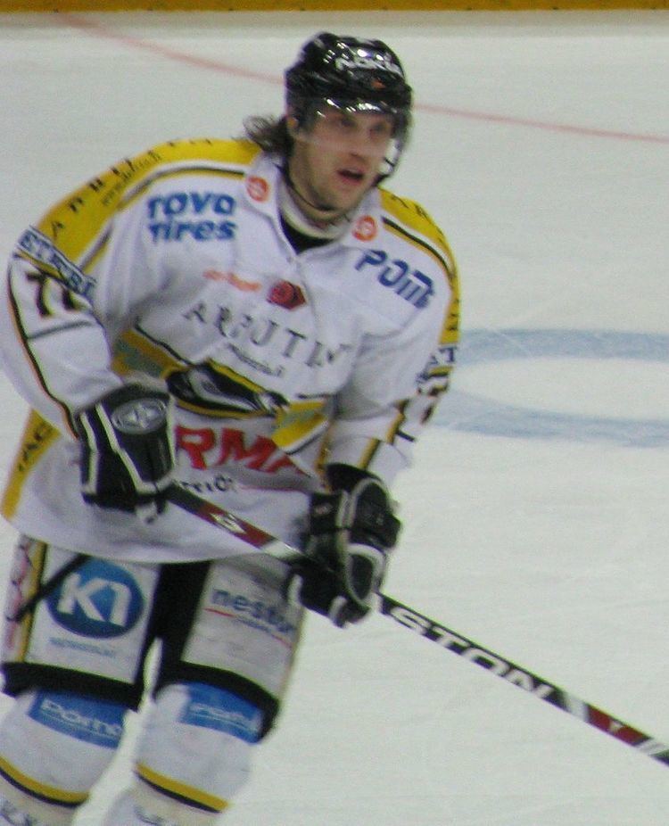 Jonas Andersson (ice hockey)