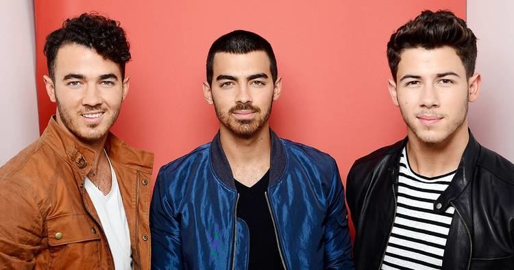 Jonas Brothers Winter Storm Jonas Set to Hit East Coast Jonas Brothers And Twitter