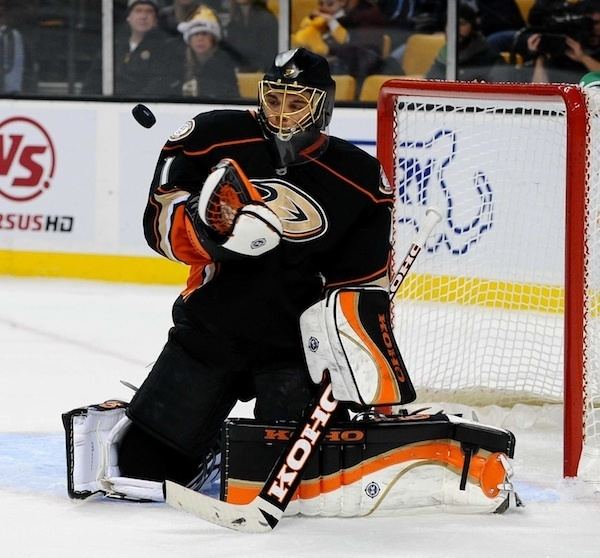 Jonas Hiller 1 JONAS HILLER of the Ducks Anaheim Ducks Pinterest Hockey