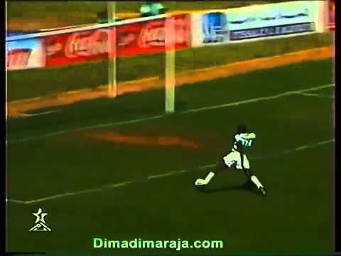 Jonas Ogandaga Jonas Ogandaga Ligue des Champions 1998 YouTube