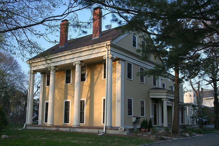 Jonas Salisbury House (62 Walnut Park)