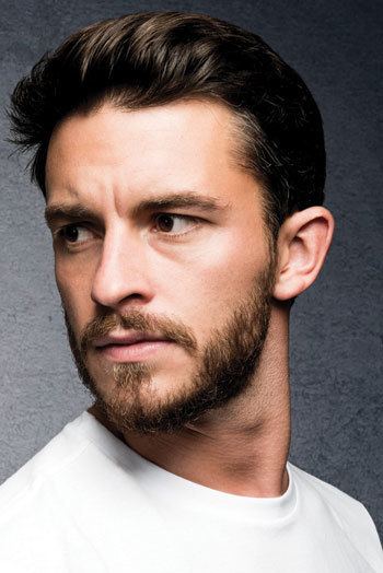 Jonathan Bailey (actor) Interview with Jonathan Bailey