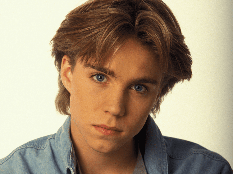 Jonathan Brandis Jonathan Brandis Jonathan Brandis Wallpaper 32865401