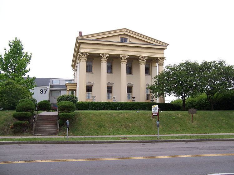Jonathan Child House & Brewster–Burke House Historic District