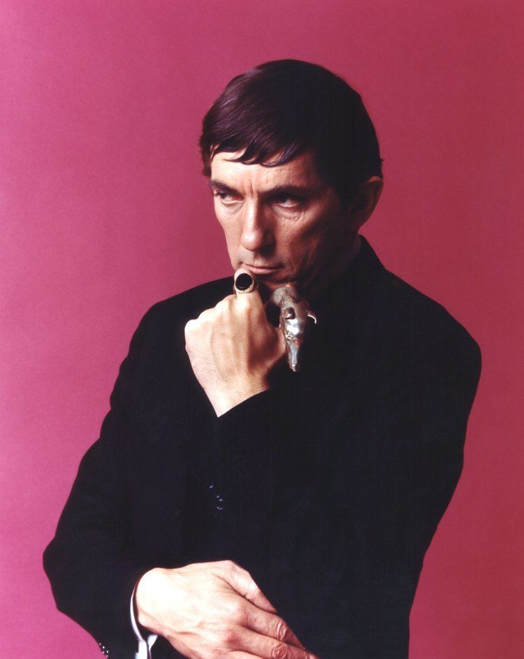 Jonathan Frid Jonathan Frid transformed the vampire clevelandcom