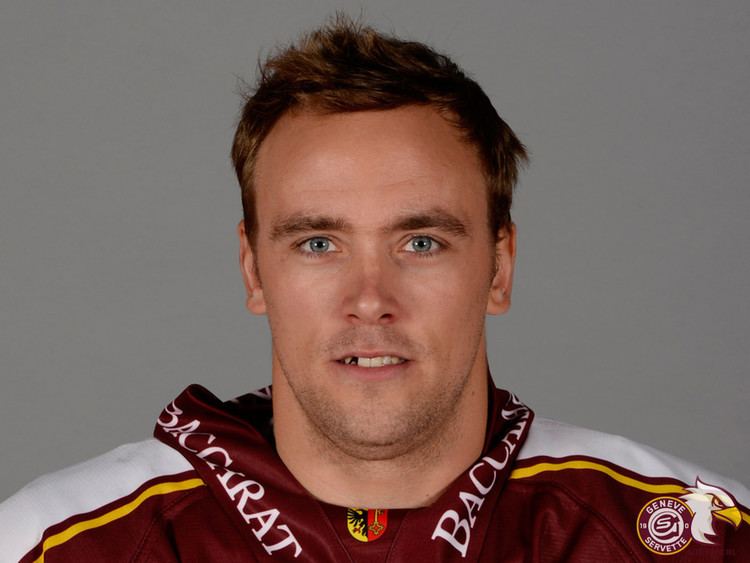 Jonathan Mercier Jonathan Mercier reste Grenat jusquen 2017 GenveServette Hockey