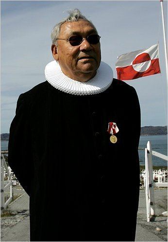 Jonathan Motzfeldt Jonathan Motzfeldt Greenland39s First Premier Dies at 72