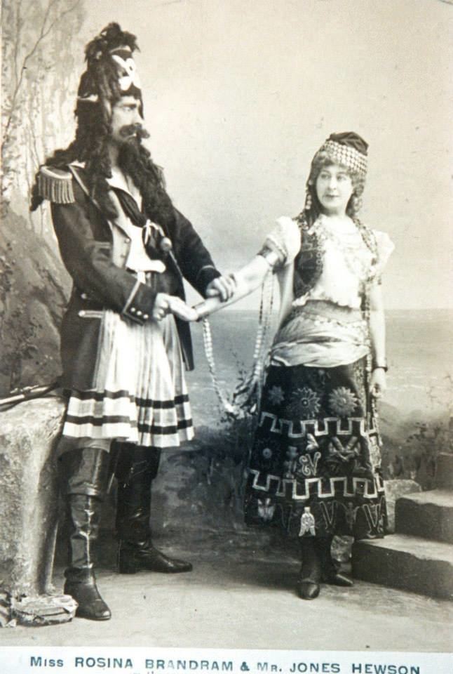 Jones Hewson Jones Hewson as the Pirate King in the 1900 DOC revival of The