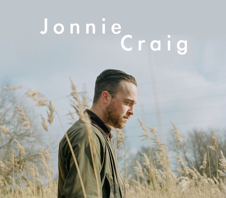Jonnie Craig Jonnie Craig 01 Magazine