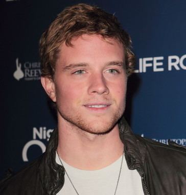 Jonny Weston wikipickycomuploadscelebrityJonny20Westonjpg