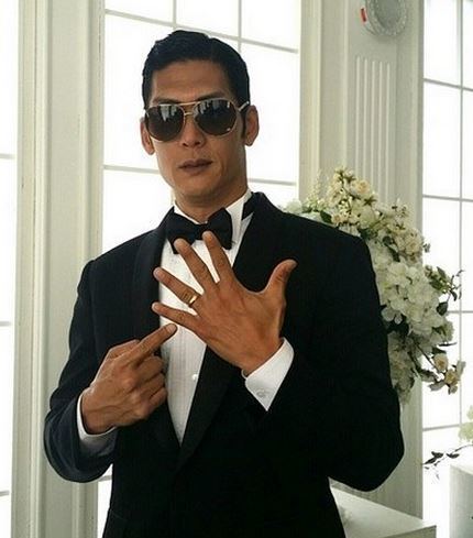 Joon Park god Members to Officiate and Sing at Park Joon Hyungs Wedding