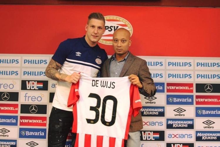 Jordy de Wijs Jordy de Wijs and PSV agree on a new contract until 2019 SEG