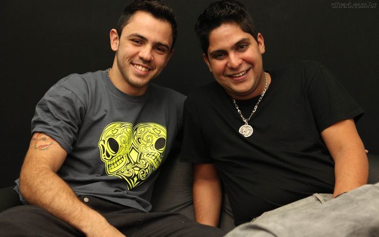 Jorge & Mateus Muito Mais Msica Jorge amp Mateus sobem ao palco do Villa Mix para
