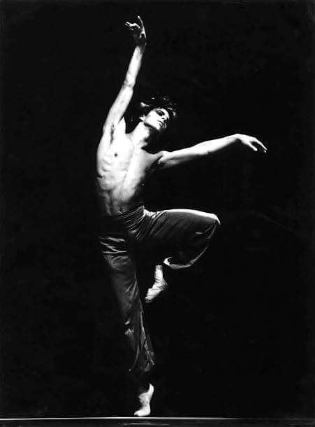 Jorge Donn 13 best Jorge Donn images on Pinterest Dance Dancers and Ballet dance