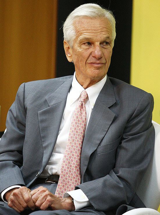 Jorge Paulo Lemann Brazils Richest Man Curitiba In English