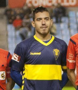 José Antonio Malagón Rubio Ftbol El central Josete ex del Cdiz CF nuevo jugador del Real