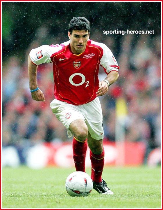 José Antonio Reyes Jose Antonio REYES Playing Career at Arsenal Arsenal FC