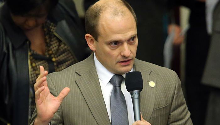 José Javier Rodríguez (Florida) Rodriguez amendment makes Legislature a 39public nuisance39 under gun bill