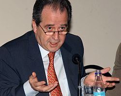 José Luis Machinea httpsuploadwikimediaorgwikipediacommonsthu
