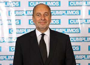 José Luis Manzano httpsuploadwikimediaorgwikipediacommonsthu
