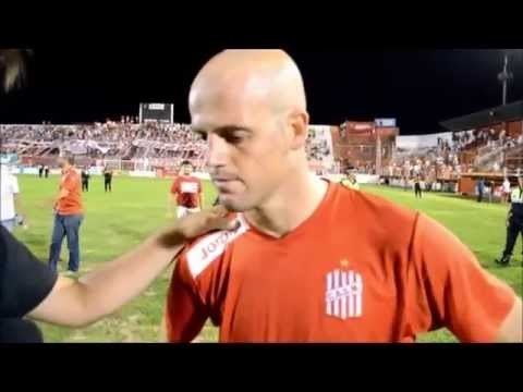 José Luis Martínez Gullotta Martnez Gullota despes del partido vs Mitre de Stgo