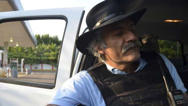 José Manuel Mireles Valverde Vigilante Leader Jose Manuel Mireles Injured in Mexico Plane Crash