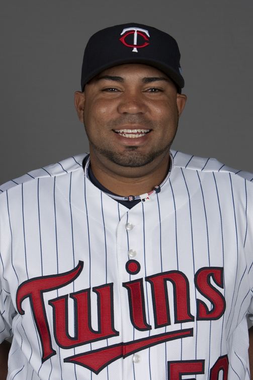 Twins relief pitcher Jose Mijares just wings it, and it works – Twin Cities